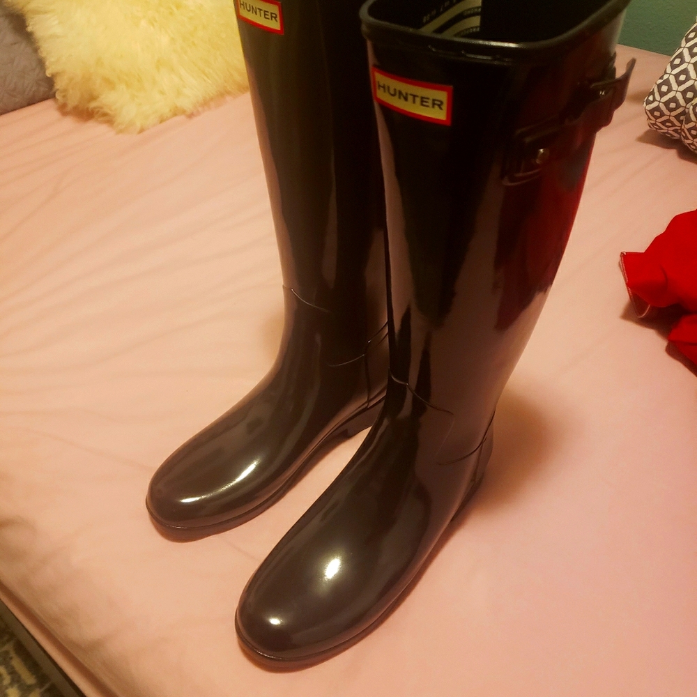 💢SOLD  💢 refined boots